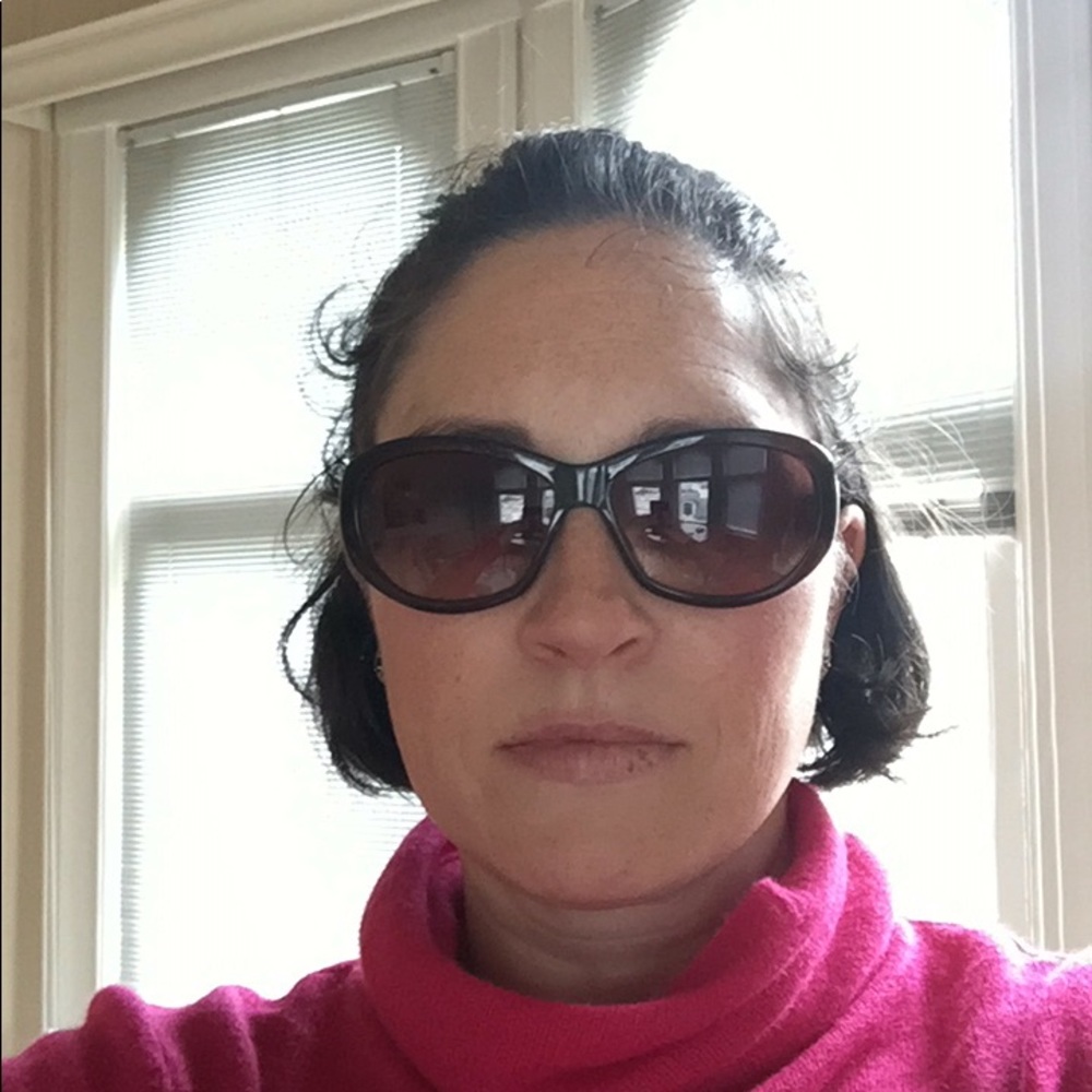 Like New LV Brown Glitter Sunglasses - Picture 5 of 6